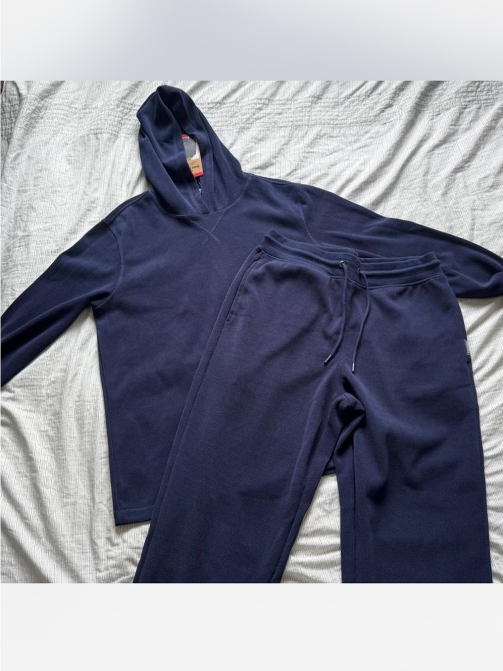 Eddie Bauer Men's Navy Hoodie and Sweatpants Set